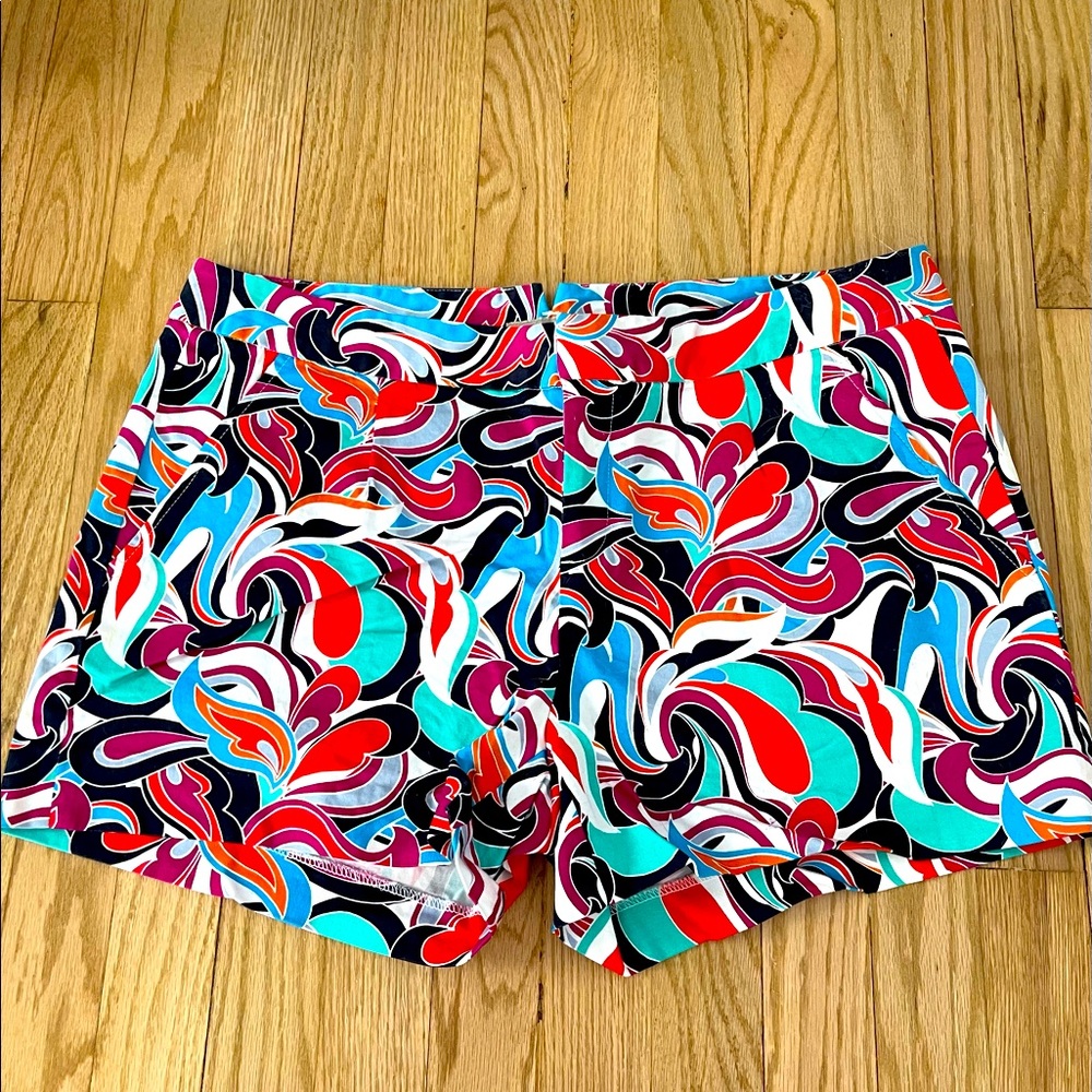 Banana Republic Funky 70s Inspired Shorts ☮️